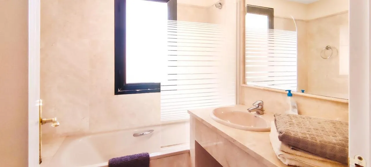 Marbella Luxury Fast Internet Netflix Apartment Estepona Spain